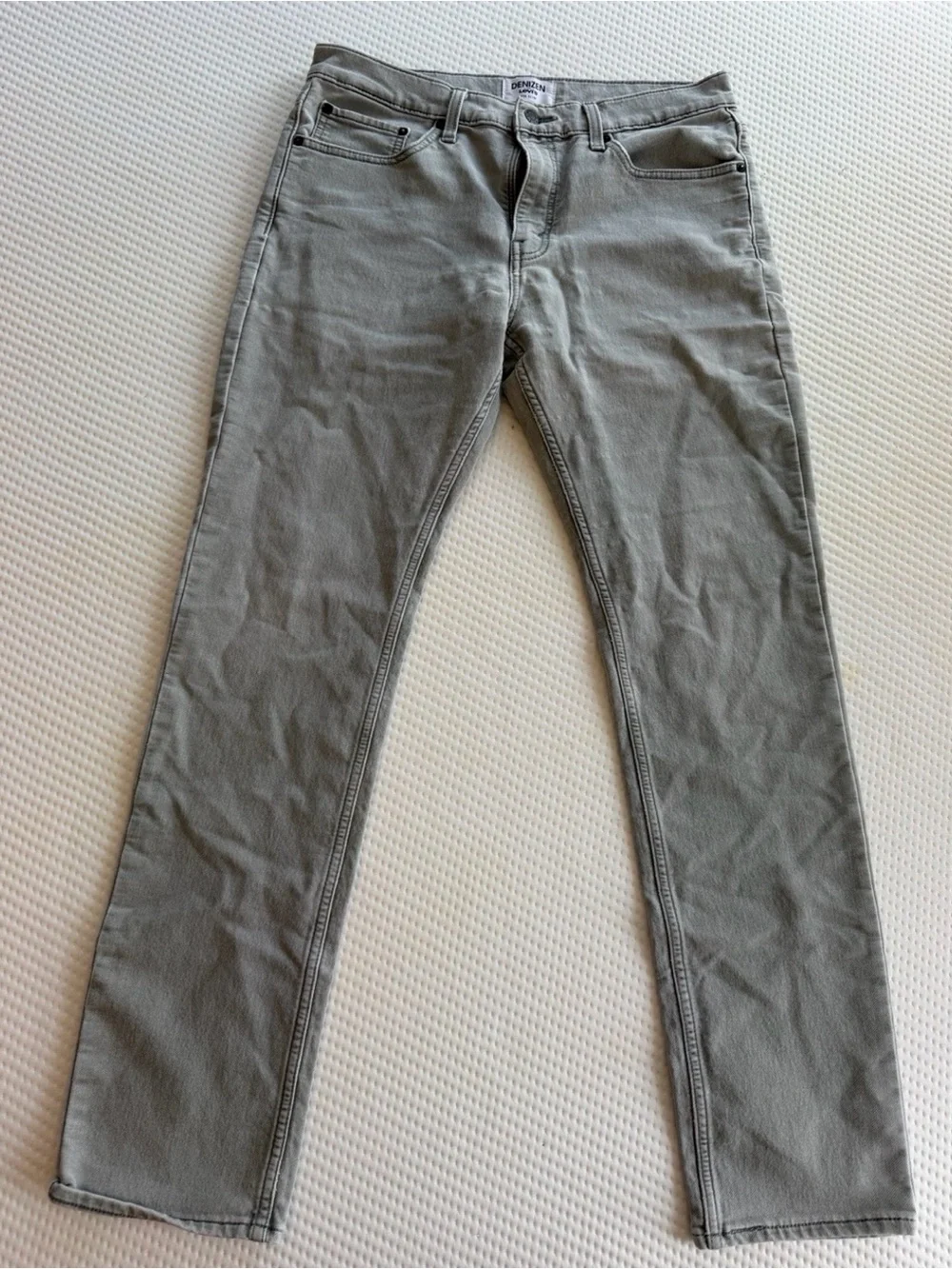 DENIZEN from Levi’s 216 Slim Jeans Men’s 33x32 Gray